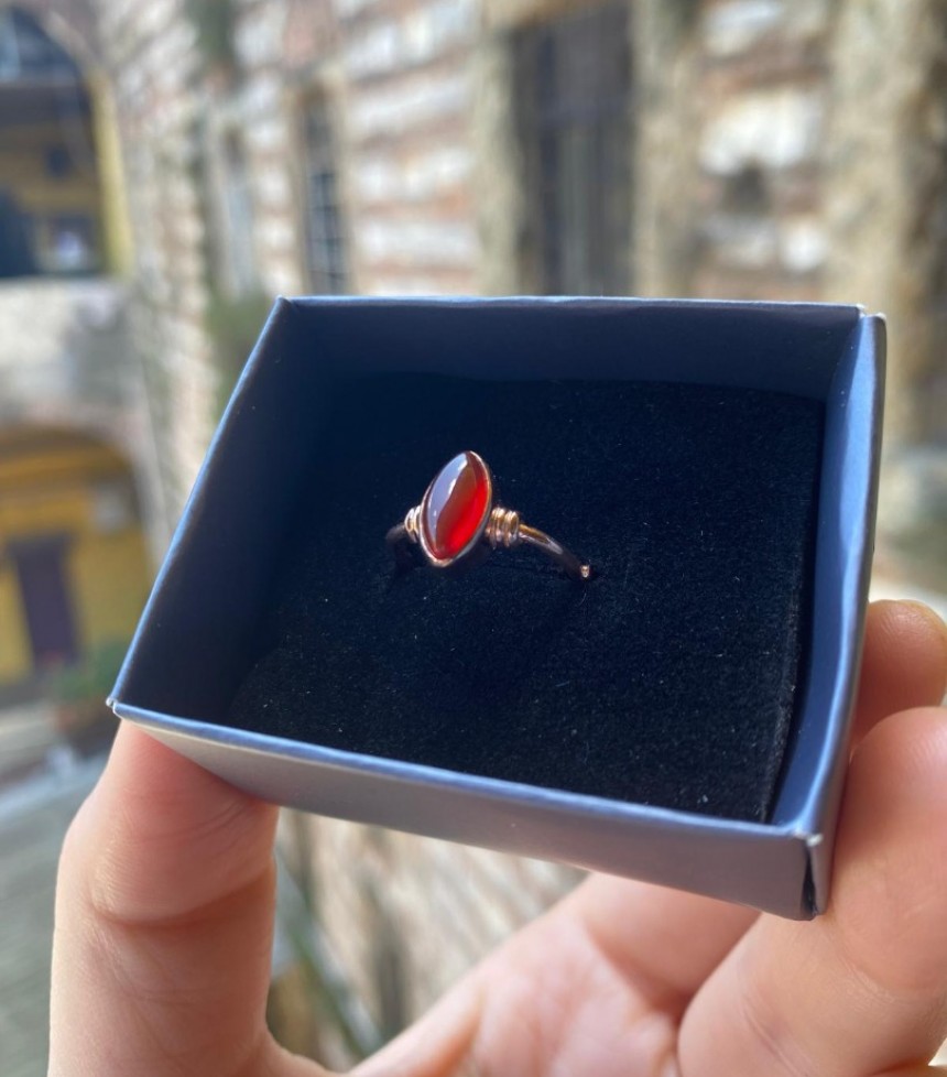 Doğal Akik Taşlı Mekik Gümüş Yüzük